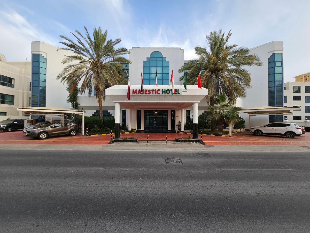 Majestic Hotel Al Manamah Esterno foto