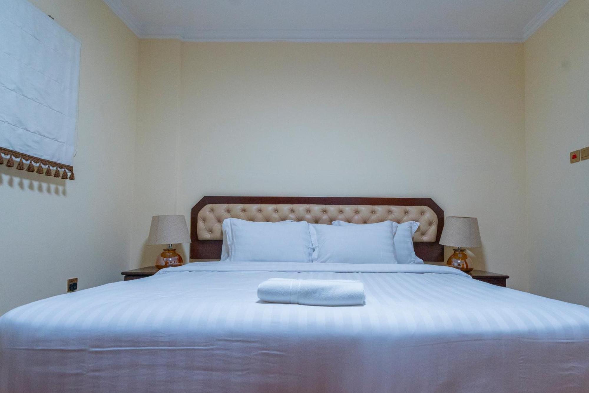 Majestic Hotel Al Manamah Esterno foto
